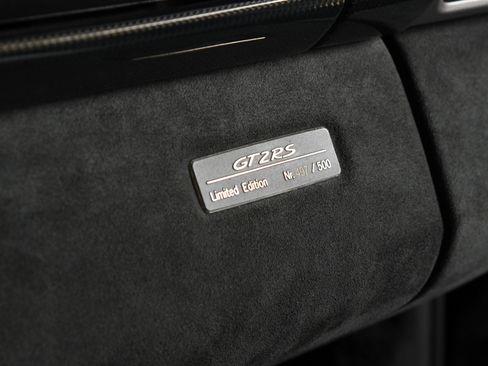 Used 2011 Porsche 911 GT2 RS RWD image 8