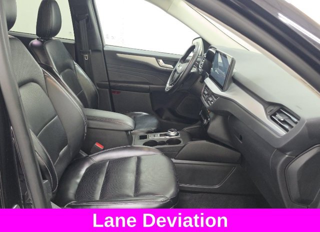 Used 2024 Ford Escape Platinum AWD/4WD image 8