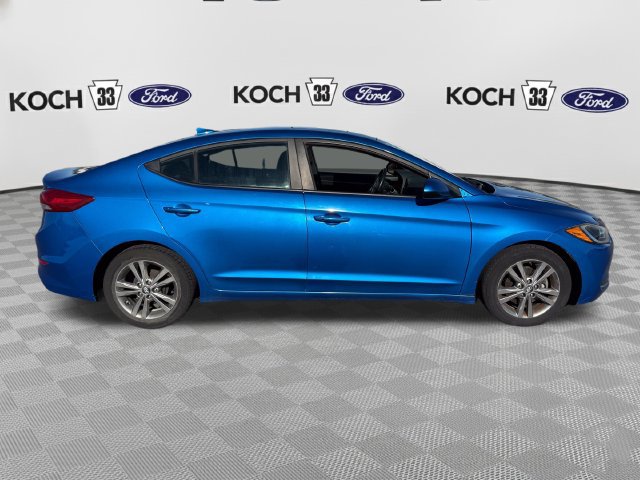 Used 2017 Hyundai Elantra Value Edition FWD image 9