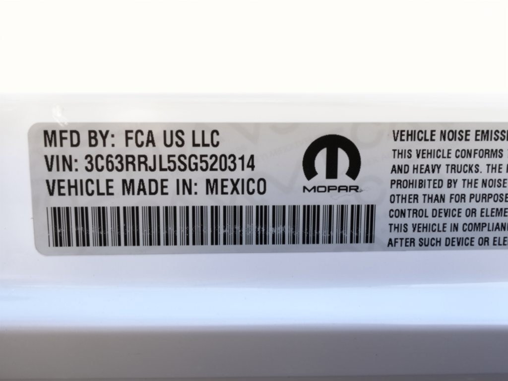 Used 2025 RAM 3500 Laramie AWD/4WD image 32
