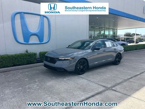 Used 2024 Honda Accord Sport image 1