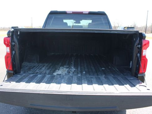 Used 2022 Chevrolet Silverado 1500 RST image 14