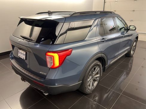 Certified 2021 Ford Explorer XLT w/ Equipment Group 202A image 6