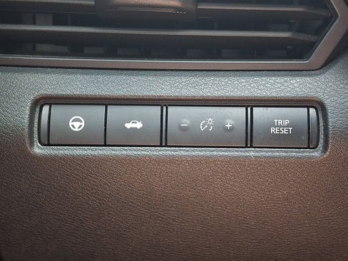 Used 2020 Nissan Altima 2.5 SV FWD image 22