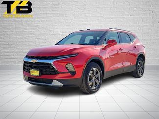 Used 2024 Chevrolet Blazer LT video 1