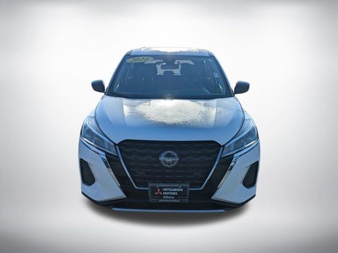 Used 2024 Nissan Kicks S FWD image 8