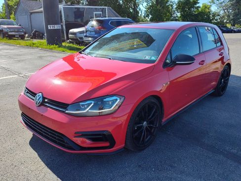 Used 2019 Volkswagen Golf 4-Door AWD/4WD image 1