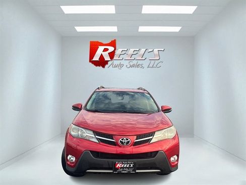 Used 2014 Toyota RAV4 Limited w/ Technology Package image 2