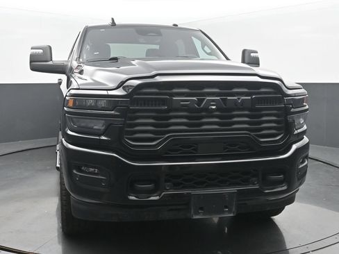 Used 2025 RAM 2500 Big Horn AWD/4WD image 8