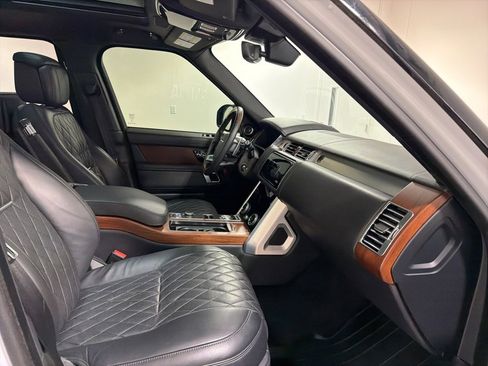 Used 2020 Land Rover Range Rover SV Autobiography Dynamic image 25