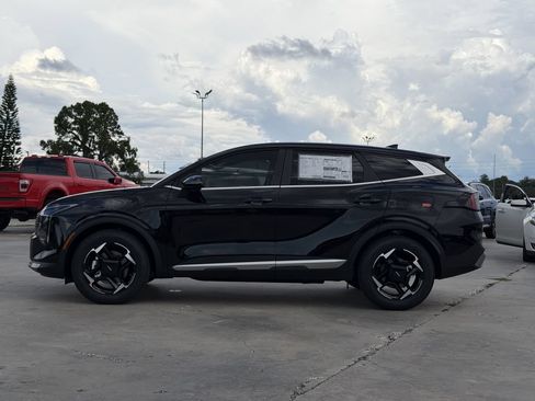 New 2027 Kia Sportage EX FWD image 7