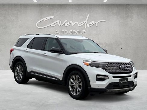 Used 2021 Ford Explorer Limited w/ Equipment Group 301A image 2