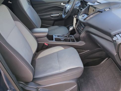 Used 2018 Ford Escape SE w/ SE Sync 3 Package FWD image 21