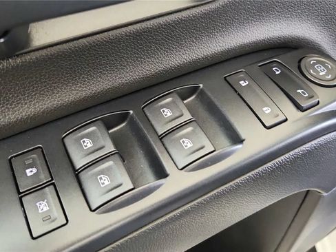 Used 2018 Chevrolet Silverado 2500 W/T w/ WT Convenience Package AWD/4WD image 31