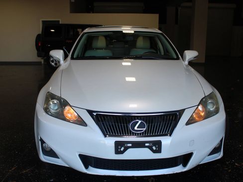 Used 2013 Lexus IS 250 RWD image 5