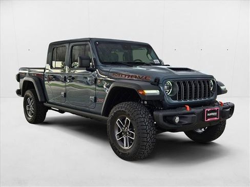 New 2025 Jeep Gladiator Mojave w/ Steel Bumper Group image 6