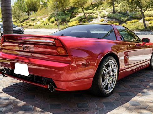 Used 2004 Acura NSX T RWD image 19