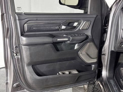 Used 2021 RAM 1500 Limited w/ Night Edition image 10