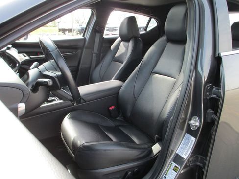 Used 2021 MAZDA MAZDA3 Premium Plus image 20