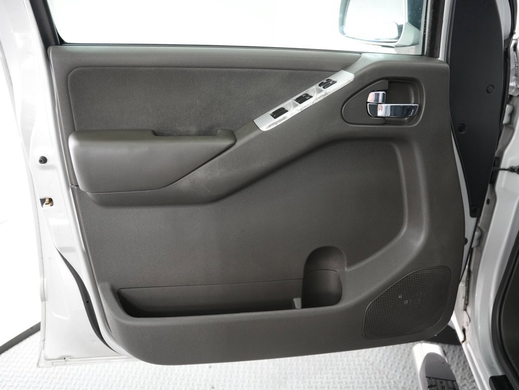 Used 2012 Nissan Pathfinder SV RWD image 43
