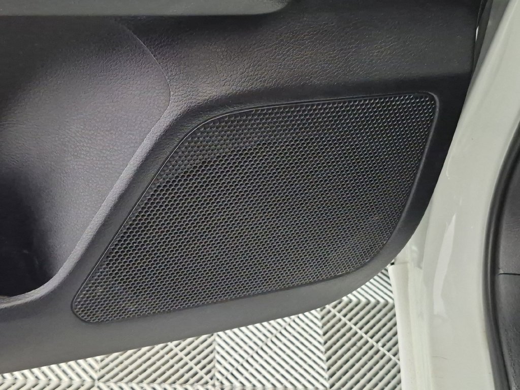 Used 2019 Toyota Tacoma SR RWD image 15
