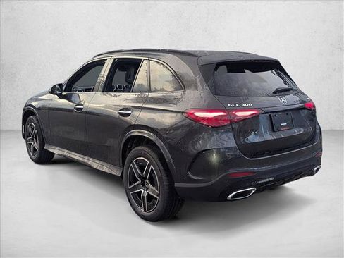 Used 2026 Mercedes-Benz GLC 300 4MATIC image 8