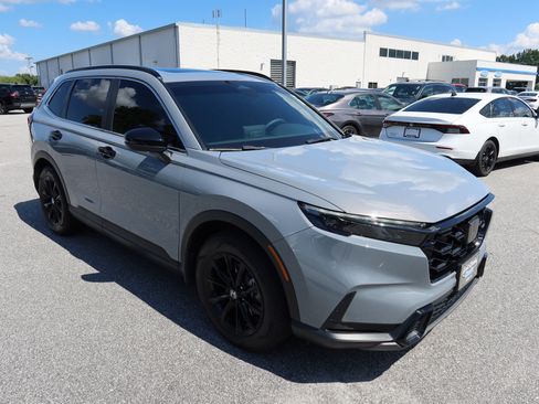 Used 2024 Honda CR-V Sport image 2