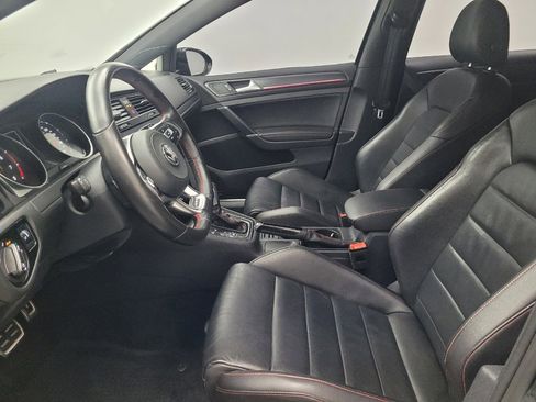 Used 2020 Volkswagen GTI SE image 16