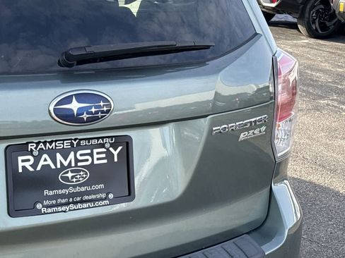 Used 2017 Subaru Forester 2.5i Premium image 10