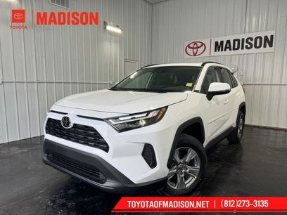 New 2025 Toyota RAV4 XLE w/ Convenience Package