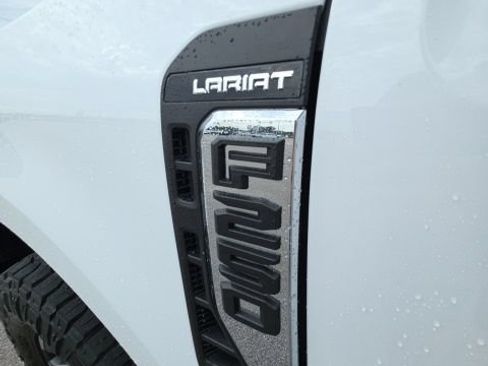 Used 2025 Ford F250 Lariat w/ Chrome Package AWD/4WD image 30