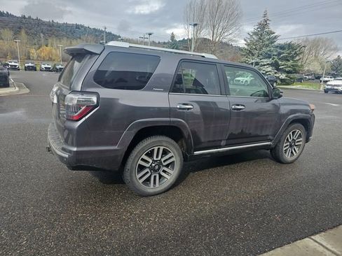 Used 2016 Toyota 4Runner Limited AWD/4WD image 4