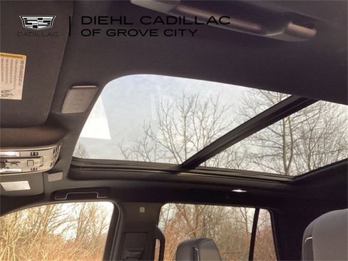 Certified 2024 Cadillac Escalade Premium Luxury w/ Performance Package image 14