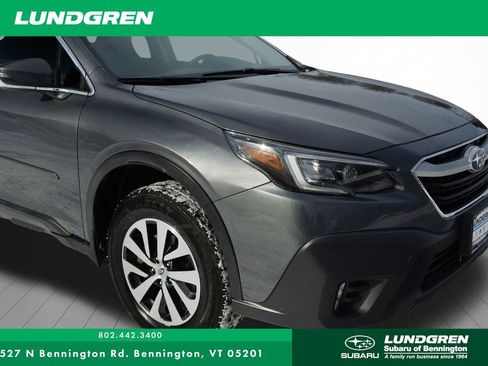 Used 2021 Subaru Outback Premium image 31