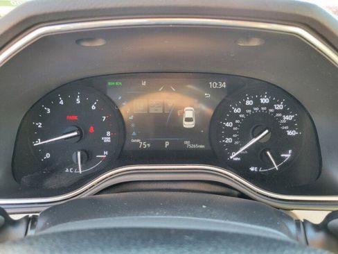 Used 2022 Toyota Avalon XLE image 18