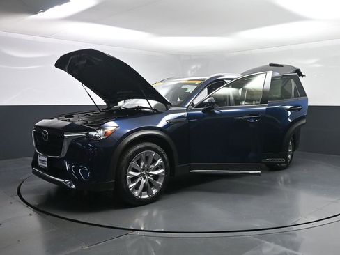 Used 2024 MAZDA CX-90 3.3 Turbo w/ Premium Package image 32