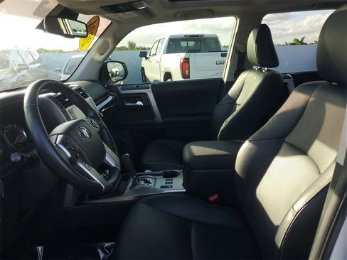 Used 2024 Toyota 4Runner Limited image 14