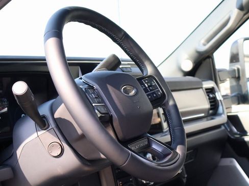 New 2026 Ford F250 Platinum image 24