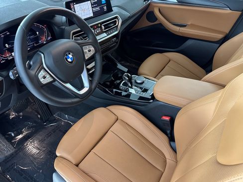 Used 2024 BMW X3 xDrive30i w/ Convenience Package AWD/4WD image 4