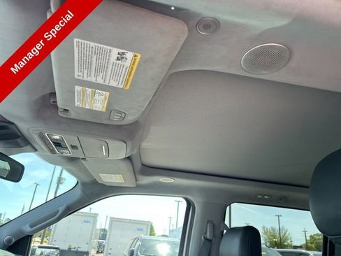 Used 2022 Ford F150 Limited AWD/4WD image 17