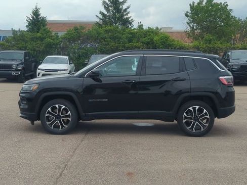 Used 2023 Jeep Compass Limited AWD/4WD image 6