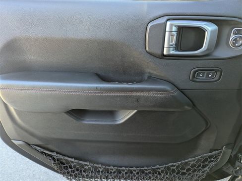 Used 2020 Jeep Gladiator Rubicon image 23