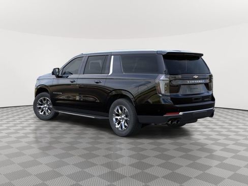 New 2026 Chevrolet Suburban Premier AWD/4WD image 3