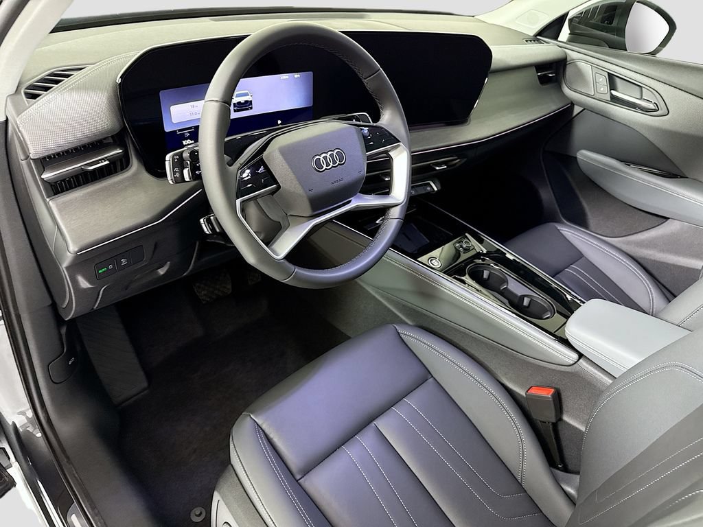 Used 2026 Audi Q3 quattro 2.0T w/ Driver Assistance Package AWD/4WD image 9