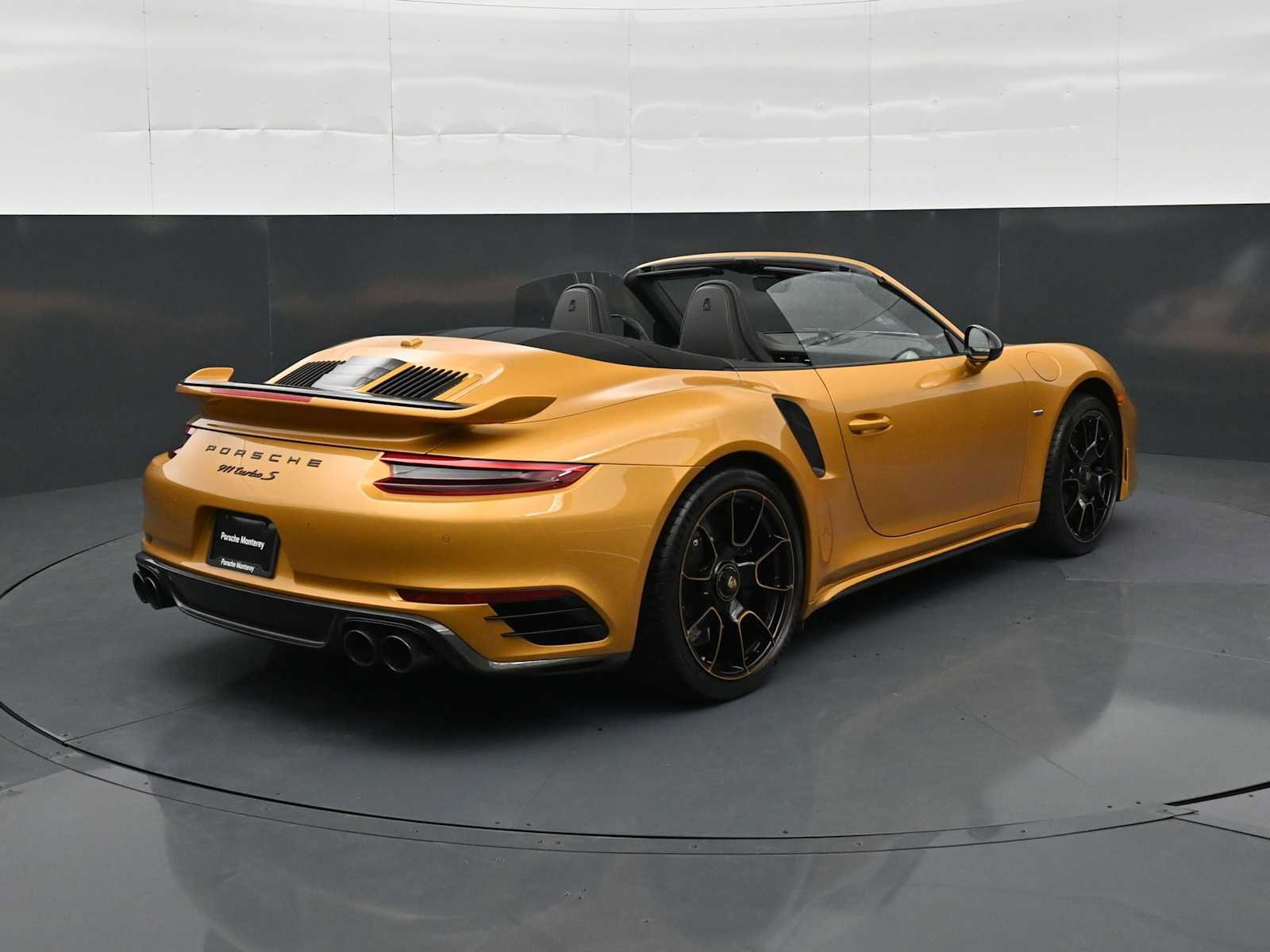 Certified 2019 Porsche 911 Turbo S AWD/4WD image 27