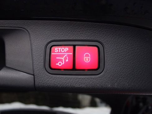 Used 2023 Mercedes-Benz GLA 250 4MATIC image 31