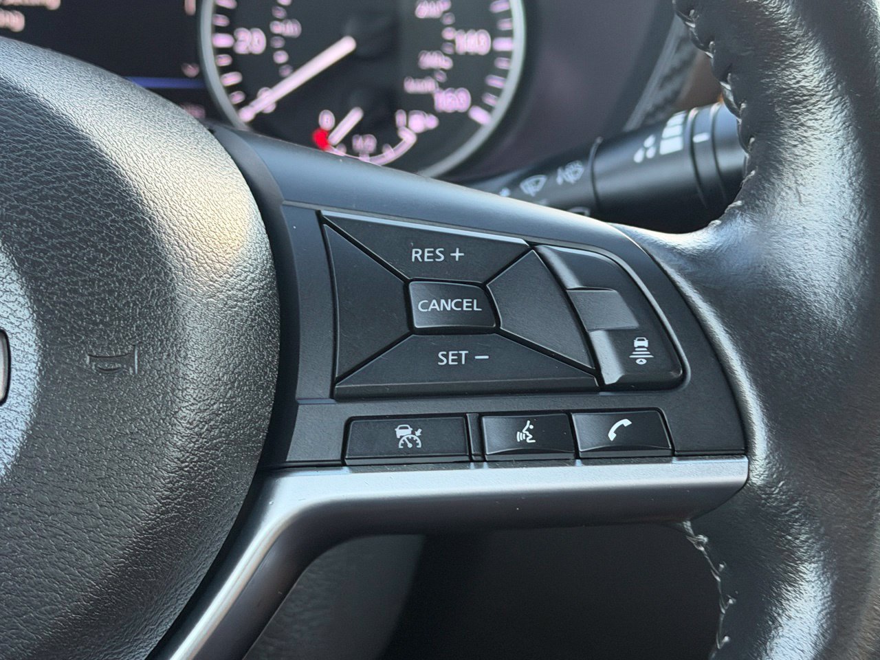 Certified 2025 Nissan Sentra SV w/ SV Premium Package FWD image 18