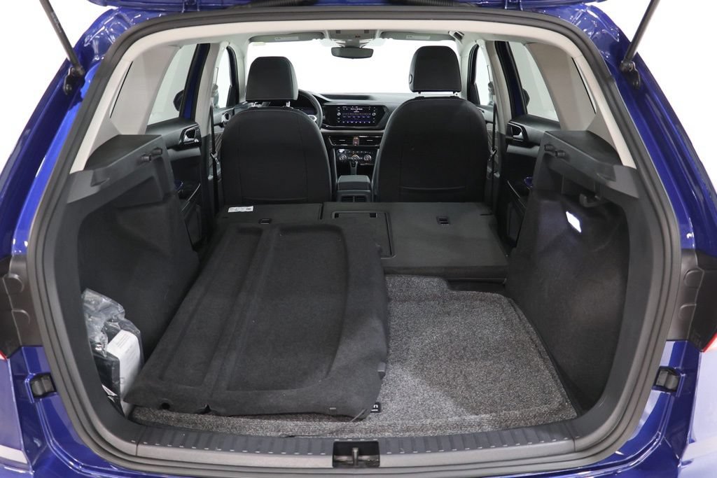 Used 2024 Volkswagen Taos SEL AWD/4WD image 34