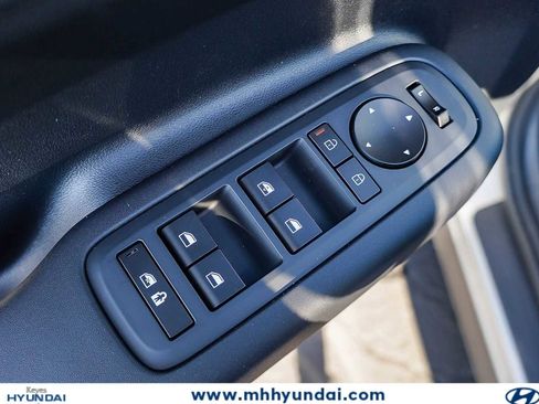 New 2026 Hyundai Santa Fe SE FWD image 22
