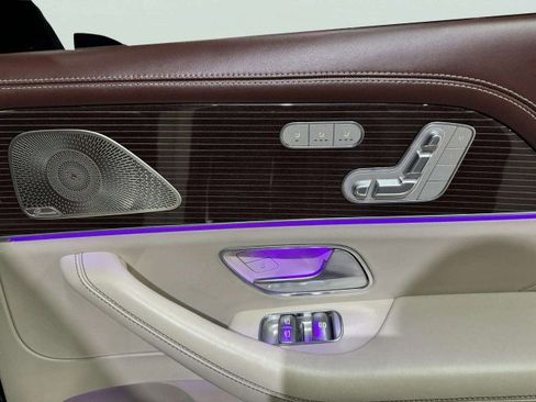 Used 2021 Mercedes-Benz Maybach GLS 600 4MATIC image 69